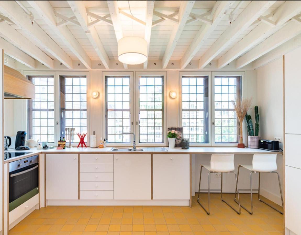 Old Town Triplex Apartment Antwerp