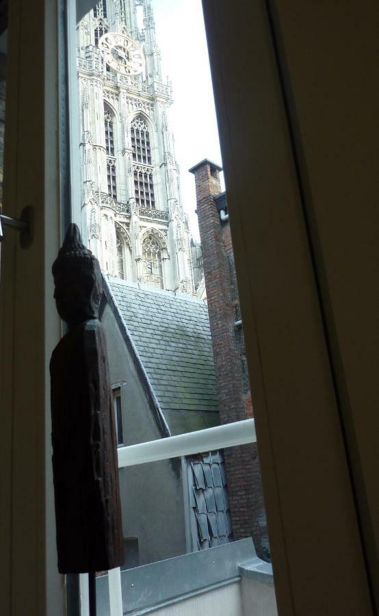 Old Town Triplex Apartment Antwerp